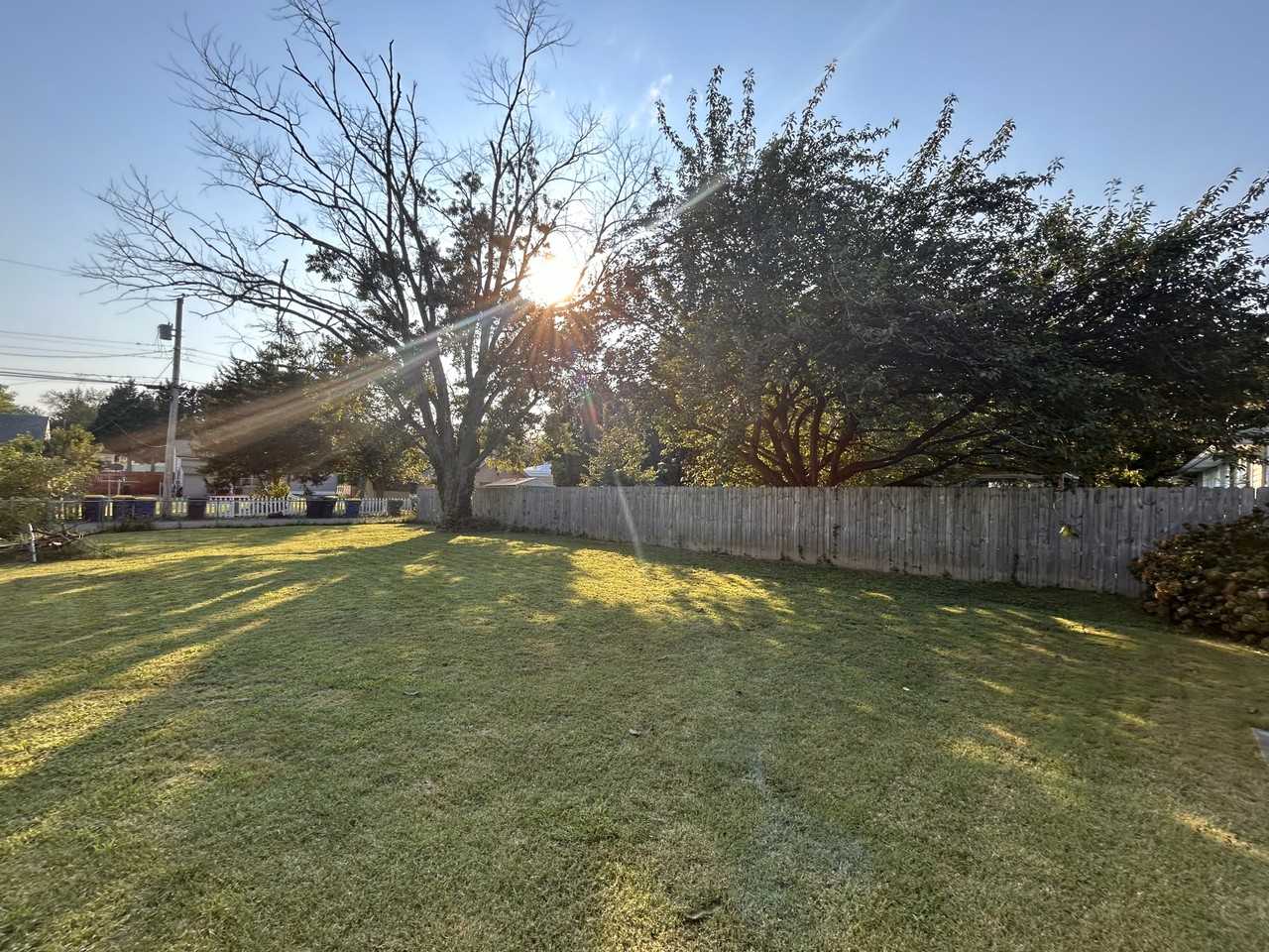 96 N Halsey Rd - Photo 3 of 20