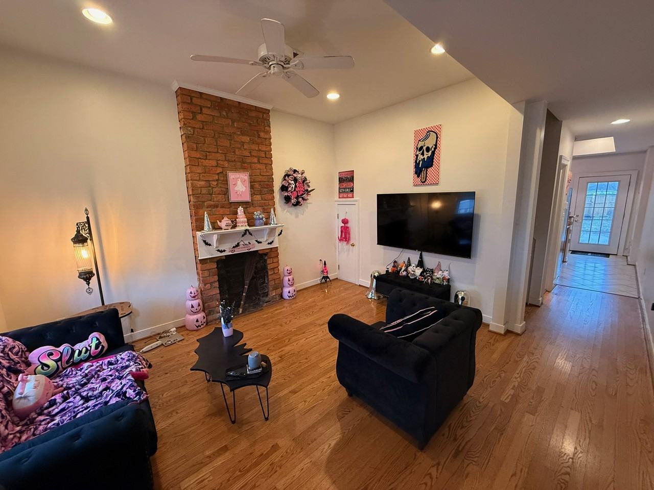 1513 W Cary St - Photo 3 of 13