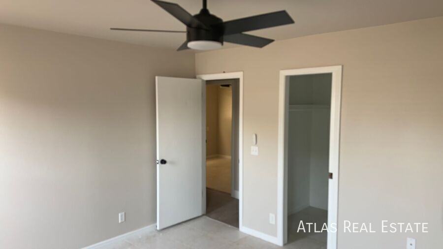 528 W La Jolla Dr - Photo 6 of 11