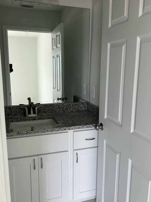 2409/2411 Churchill Ave N #2411 - Photo 3 of 7