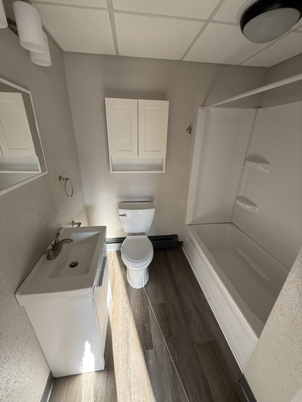 112 W 1st St - Photo 5 of 5