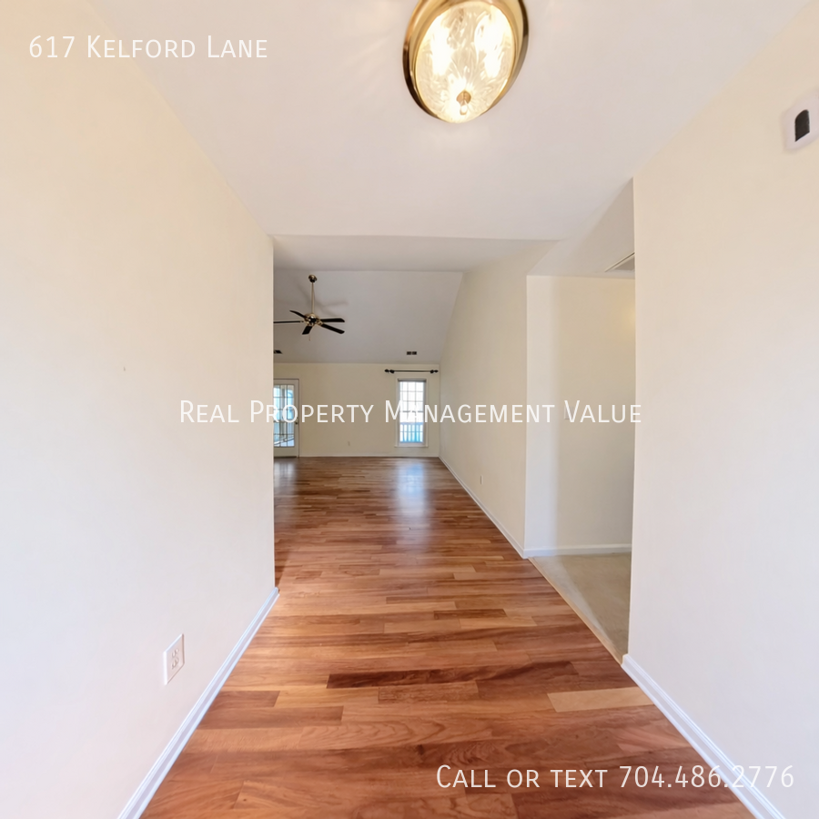 617 Kelford Ln - Photo 3 of 36