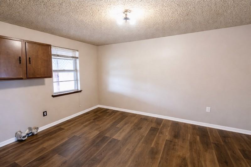 503 W Birch St - Photo 3 of 7