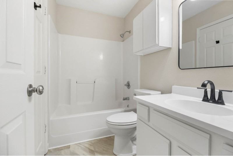 1500 Cornerstone Ct #B - Photo 7 of 8