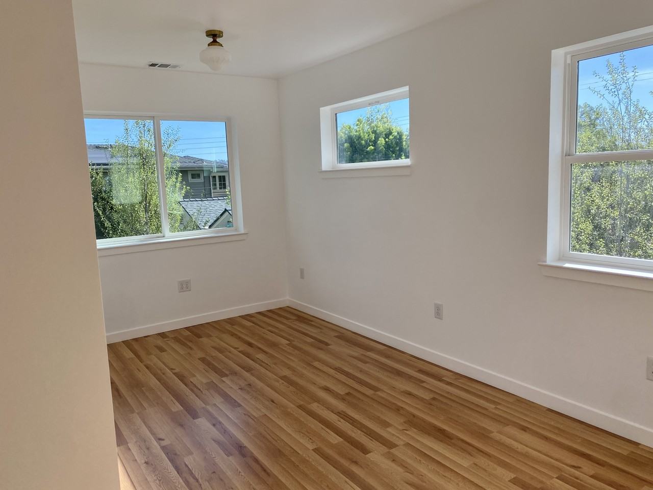 1615 Phillips Ln #A - Photo 7 of 20