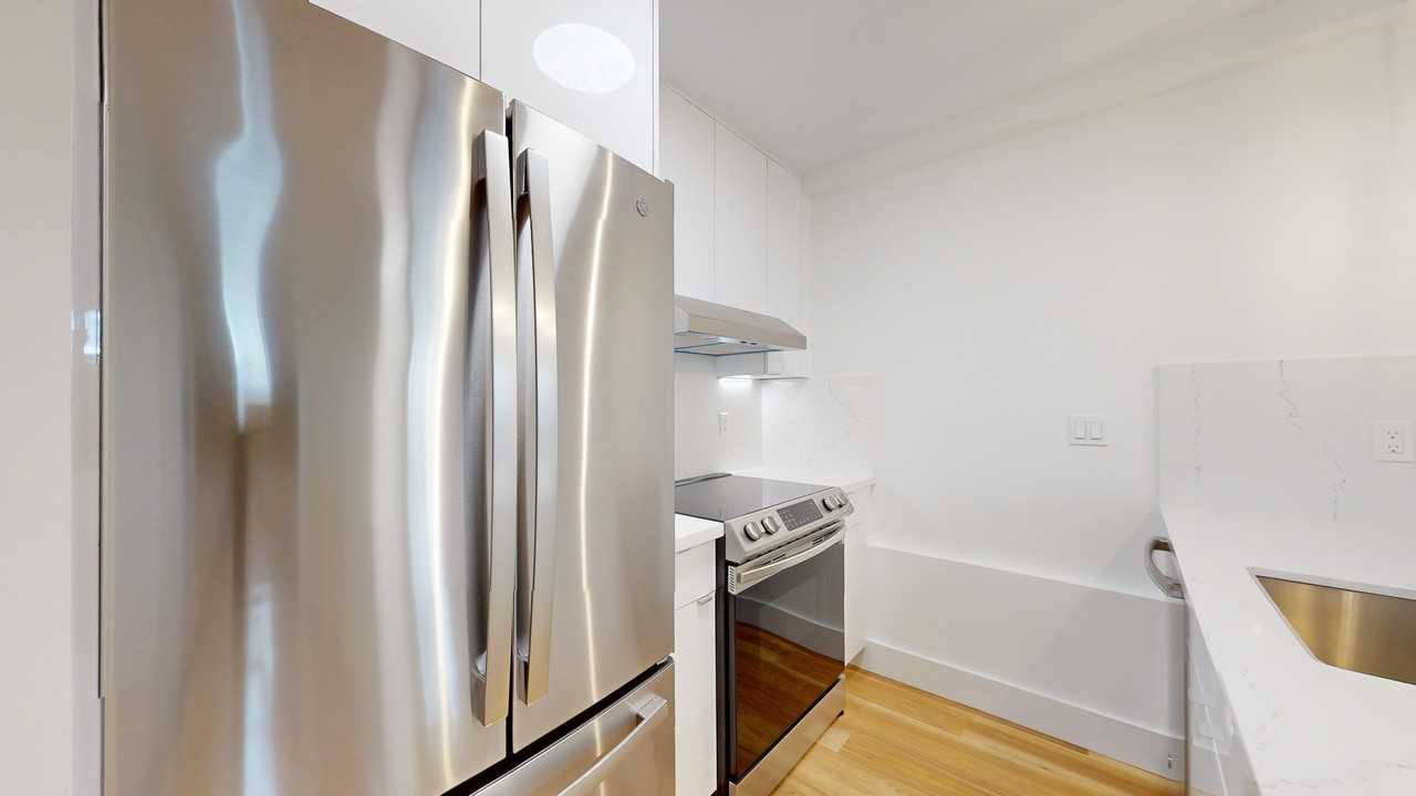 759 6th Ave #9 - Photo 6 of 15