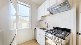 1715 Webster St #303 - Photo 1 of 1