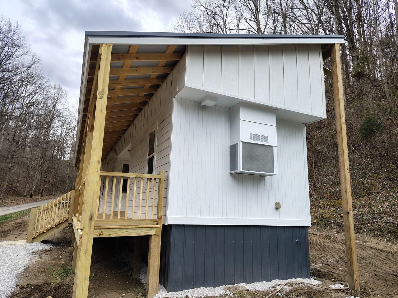 375 Ester Spur Rd - Photo 3 of 11