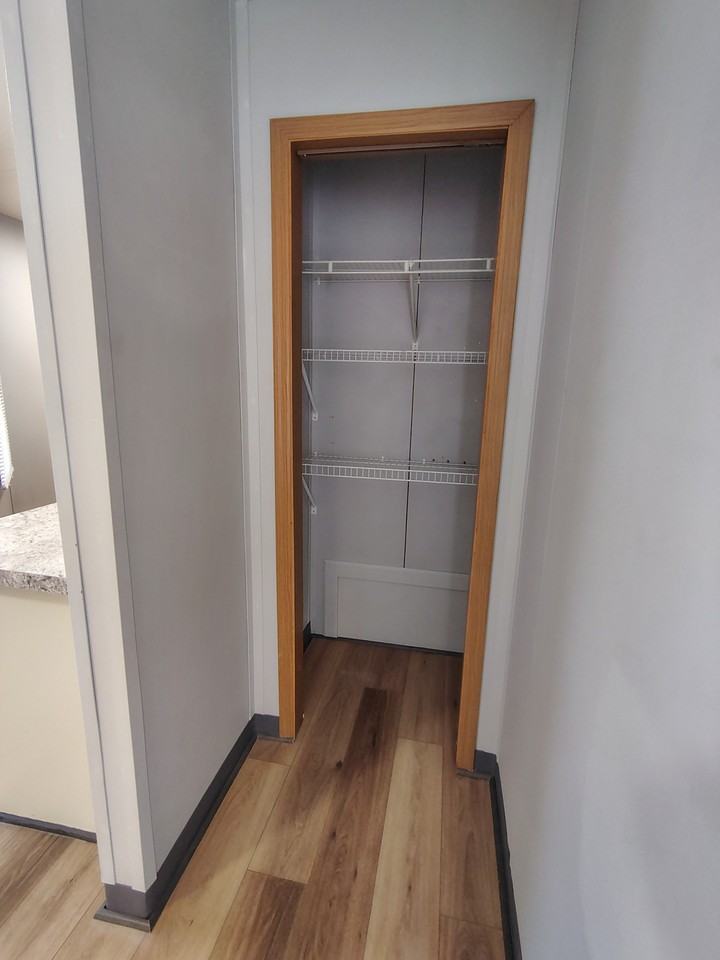 375 Ester Spur Rd - Photo 5 of 11