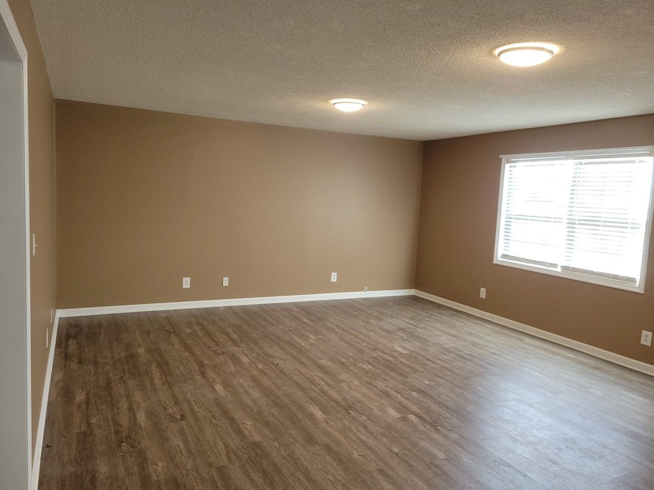 64 Howard Carr Rd - Photo 2 of 11