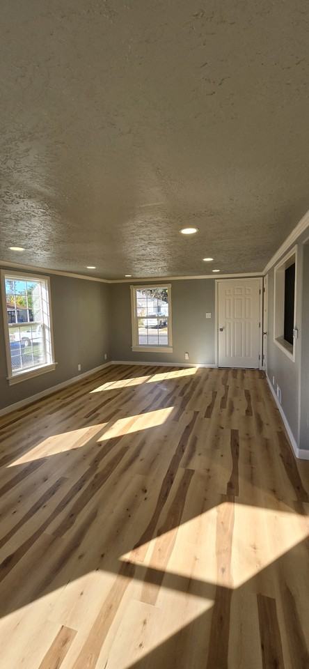 351 Washington Ave - Photo 3 of 10