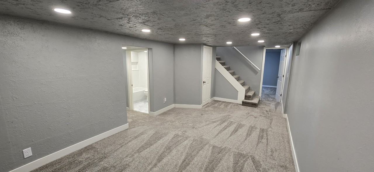 351 Washington Ave - Photo 6 of 10