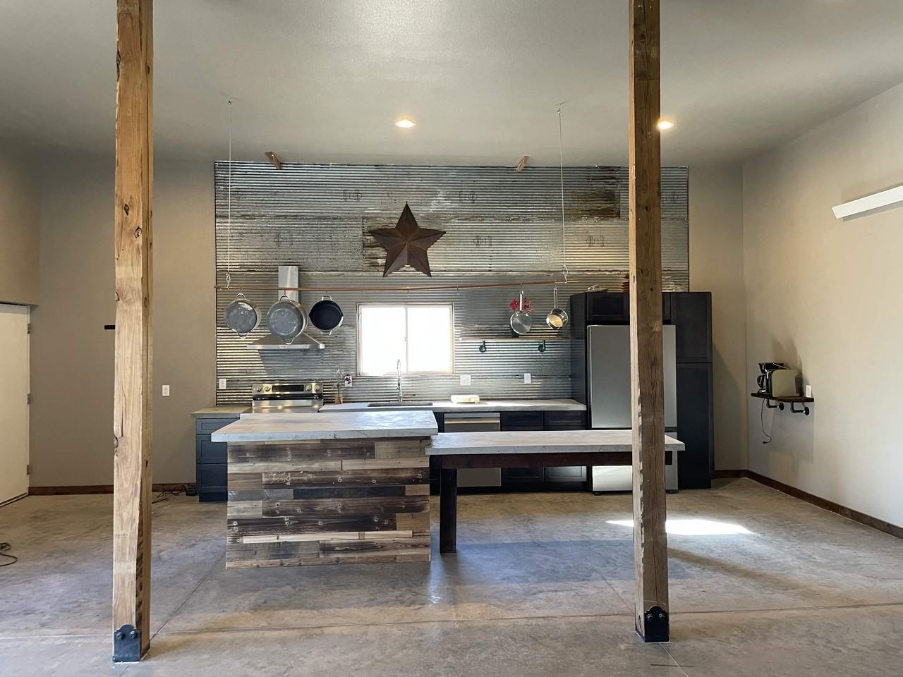 10735 Nemo Rd - Photo 2 of 12