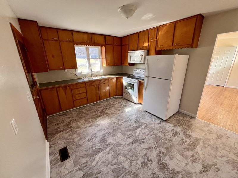 4331 Route - Photo 4 of 9