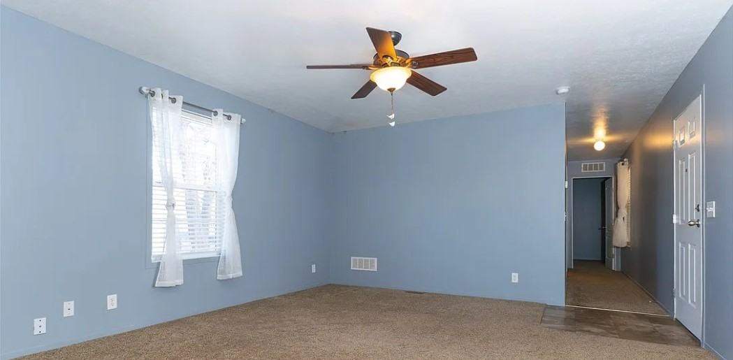 6 Northglen Dr - Photo 2 of 12