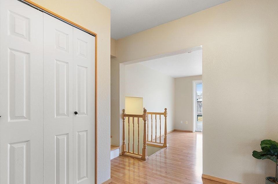 3030 Bettles Bay Loop - Photo 3 of 20