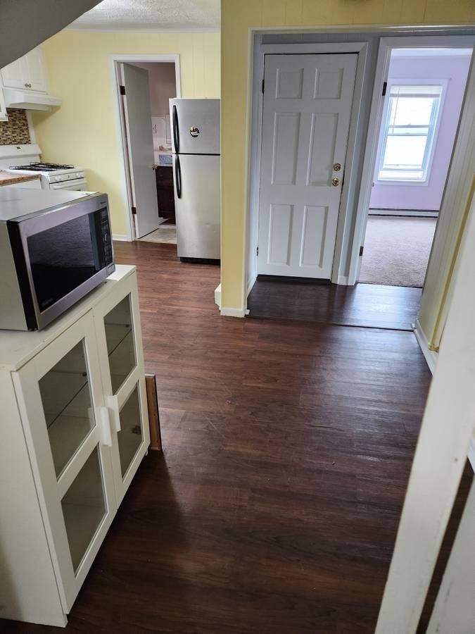 21 Watts St #3rdFL - Photo 6 of 14