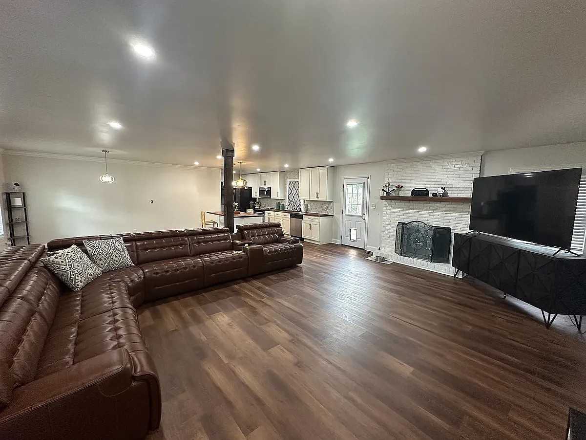 10310 Picadilly Ln Sw - Photo 2 of 16