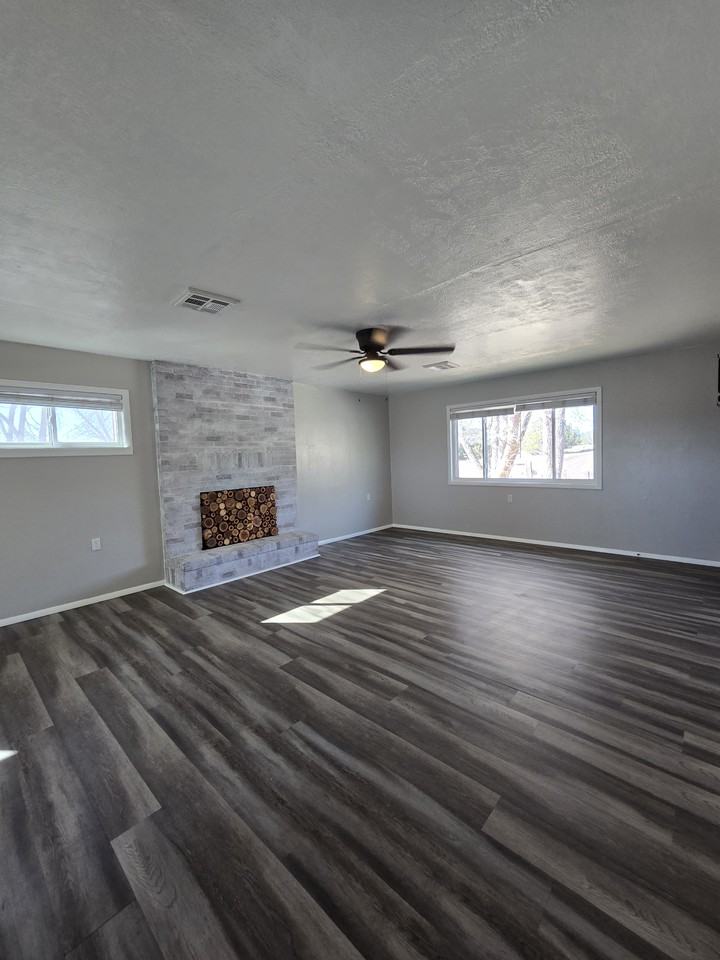 13220 Red Mountain Rd - Photo 2 of 13