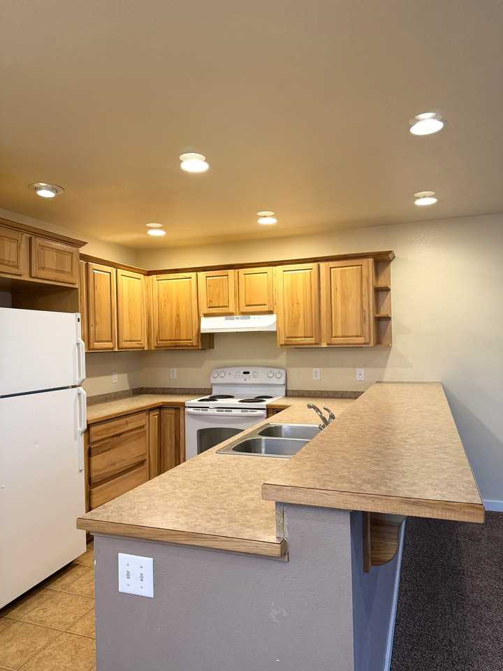 205 Cooperative Way - Photo 7 of 12