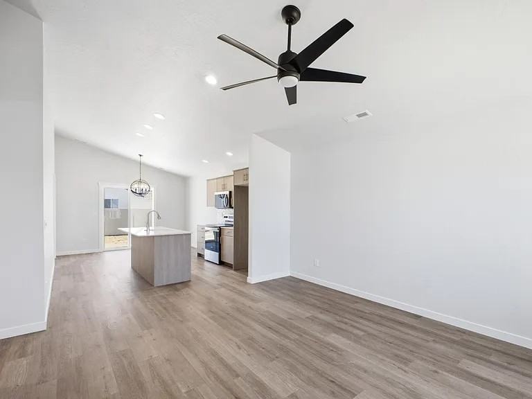 5496 S Desert Cactus Ave - Photo 2 of 7