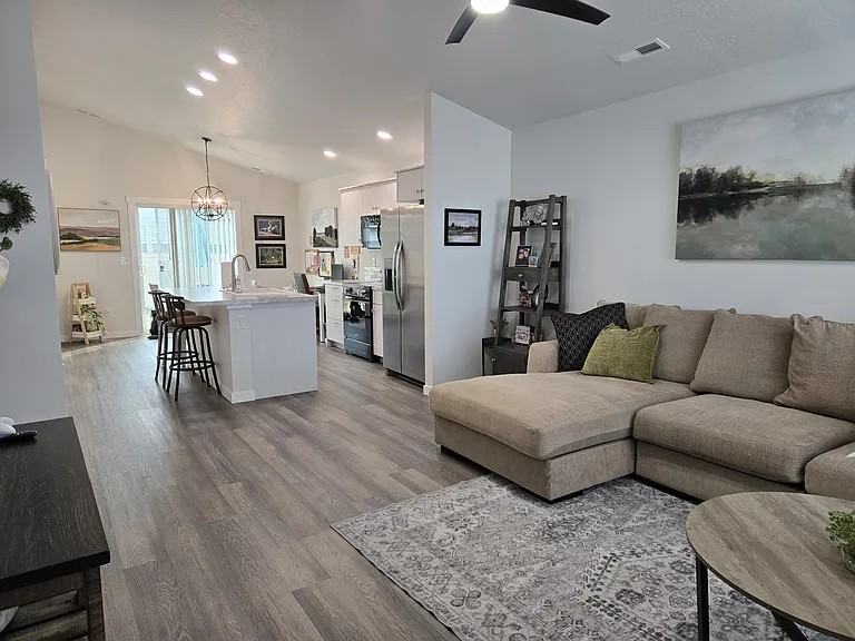 5496 S Desert Cactus Ave - Photo 3 of 7