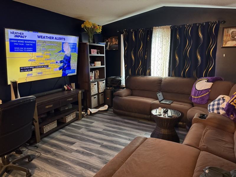 1525 Mcintosh Cir - Photo 4 of 11