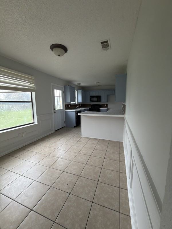 1207 Charles Dr - Photo 6 of 19