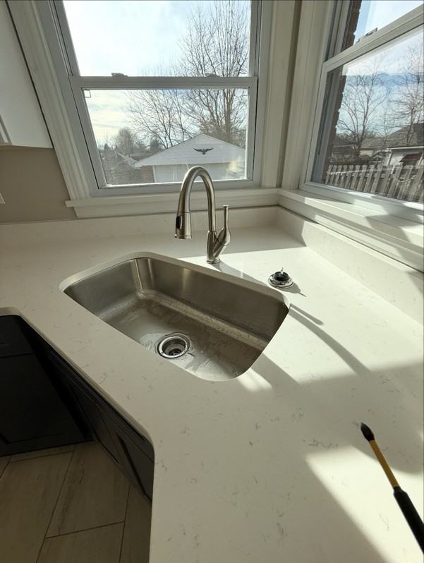 6006 Bay Pine Dr - Photo 4 of 8