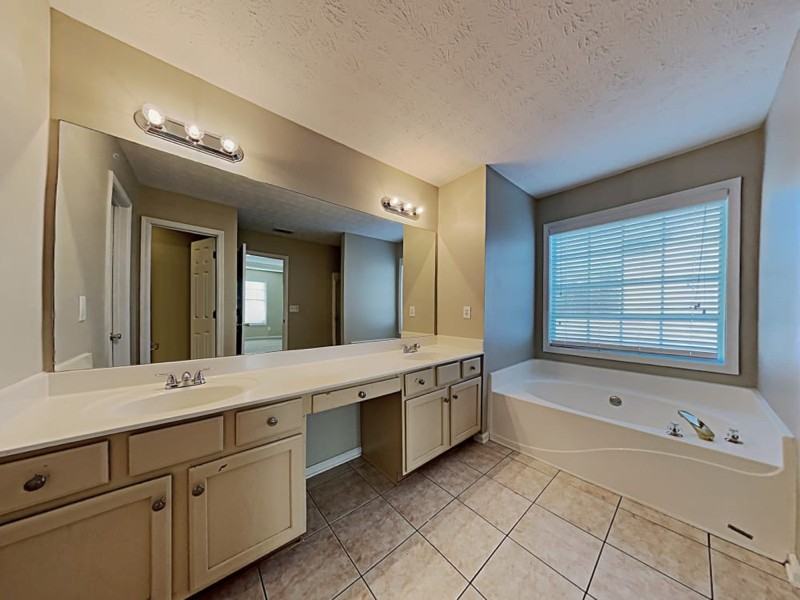 1217 Everwood Dr Sw #1217 - Photo 4 of 14