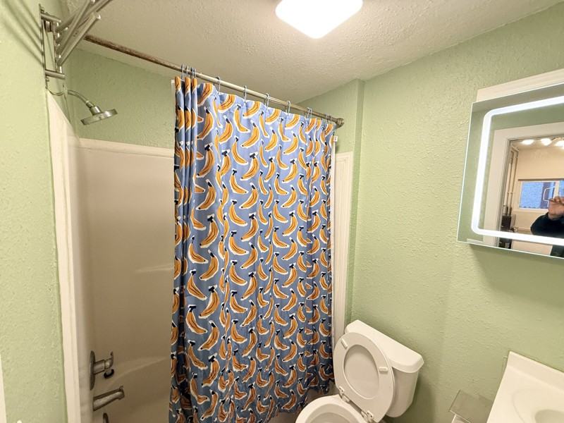 3108 Oakland Ave - Photo 6 of 11