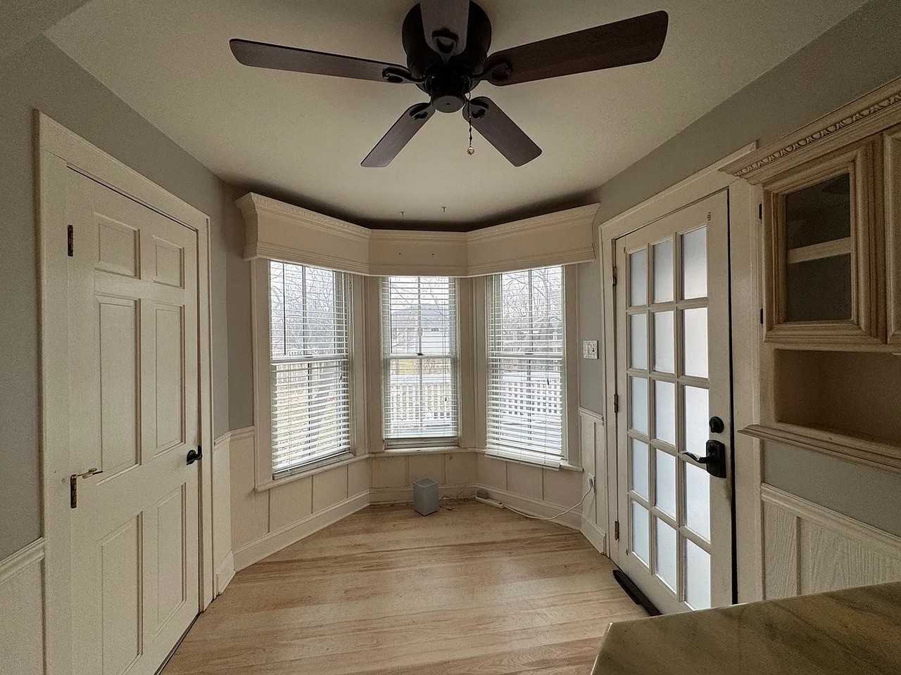 134 Princeton St - Photo 2 of 10