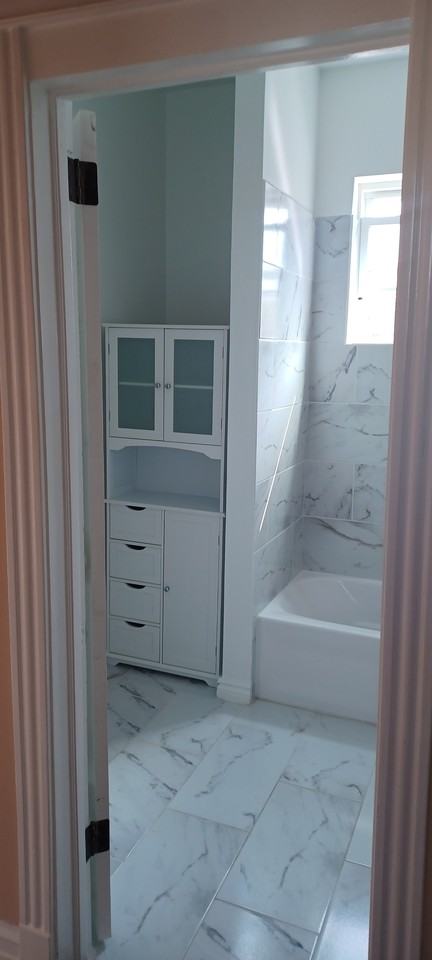 6458 S Paulina St #2 - Photo 3 of 20