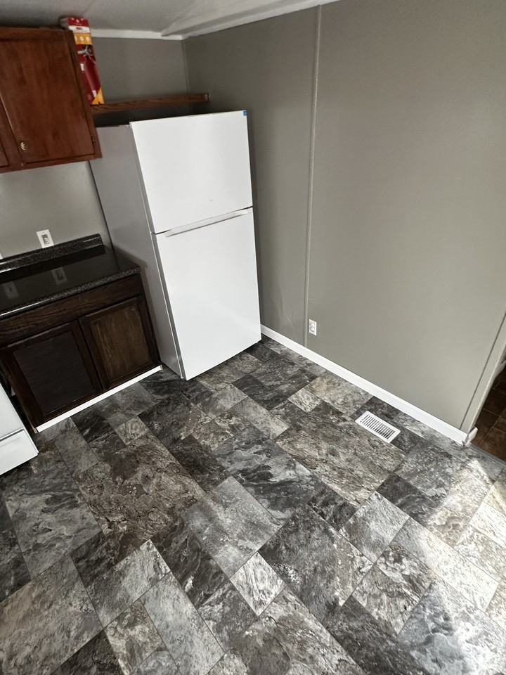 32A Somerset Dr - Photo 6 of 20