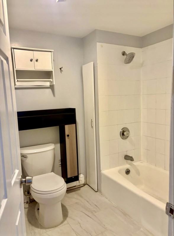 291 Lexington St #1 - Photo 2 of 4