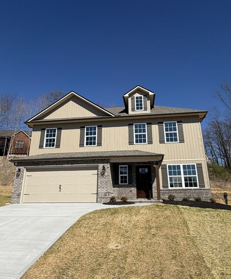 2624 Parkers Meadow Ln - Photo 2 of 18