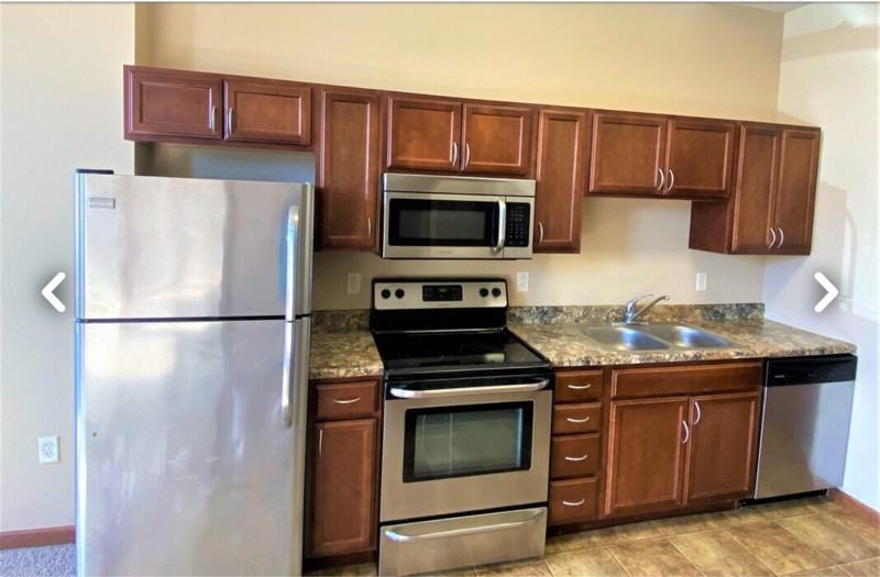 214 S Kline St - Photo 4 of 15