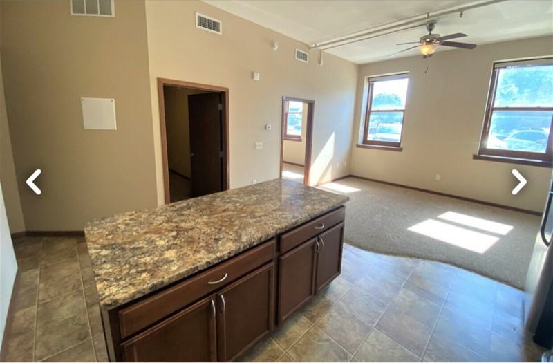 214 S Kline St - Photo 5 of 15