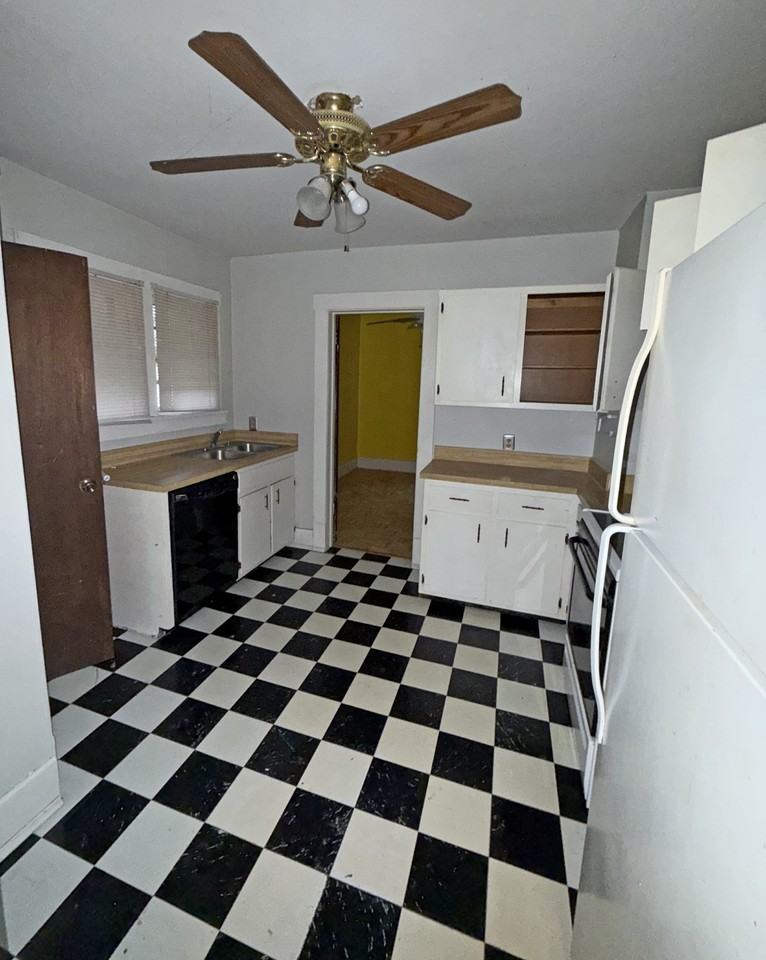 2017 N Graceland Ave - Photo 3 of 18