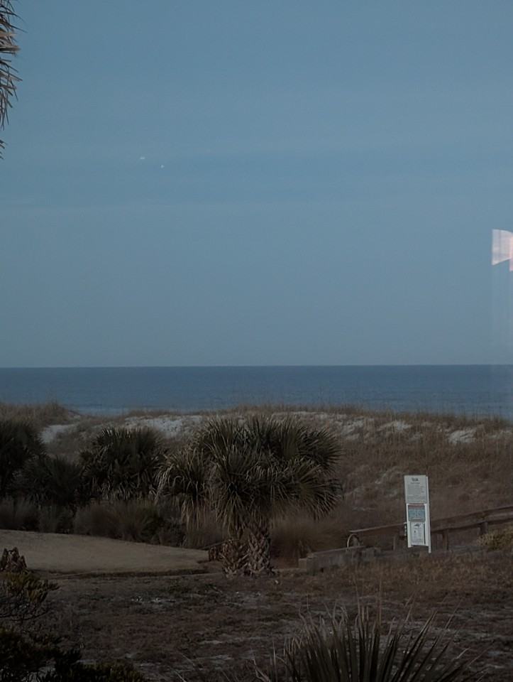 106 Rose Pl - Photo 3 of 10