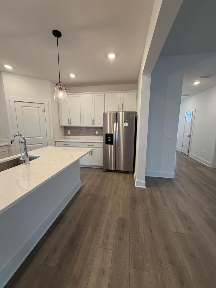 4297 Ashland City Hwy - Photo 4 of 18