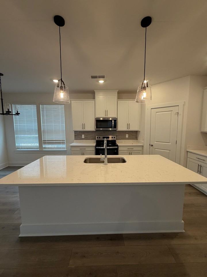 4297 Ashland City Hwy - Photo 5 of 18