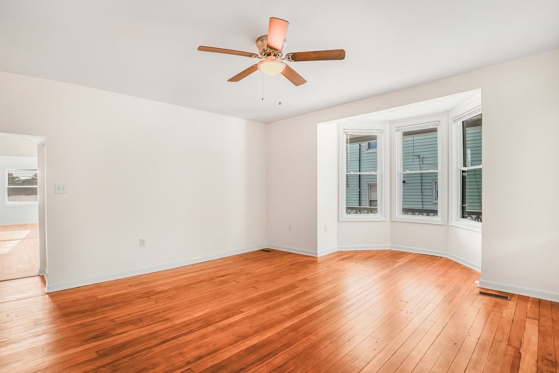 10876 York Rd #4 - Photo 3 of 6