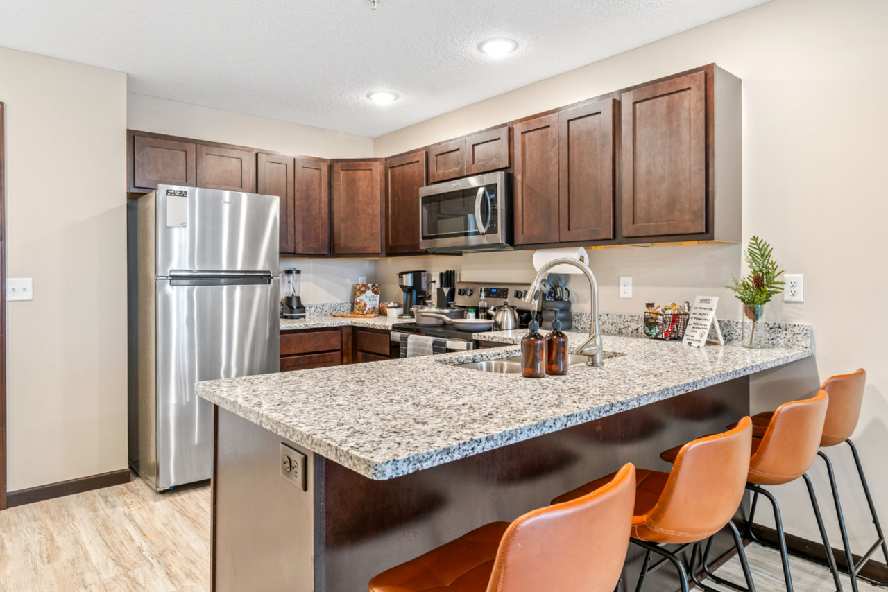 Rosewood Crossing Apartments - Photo 5 of 50