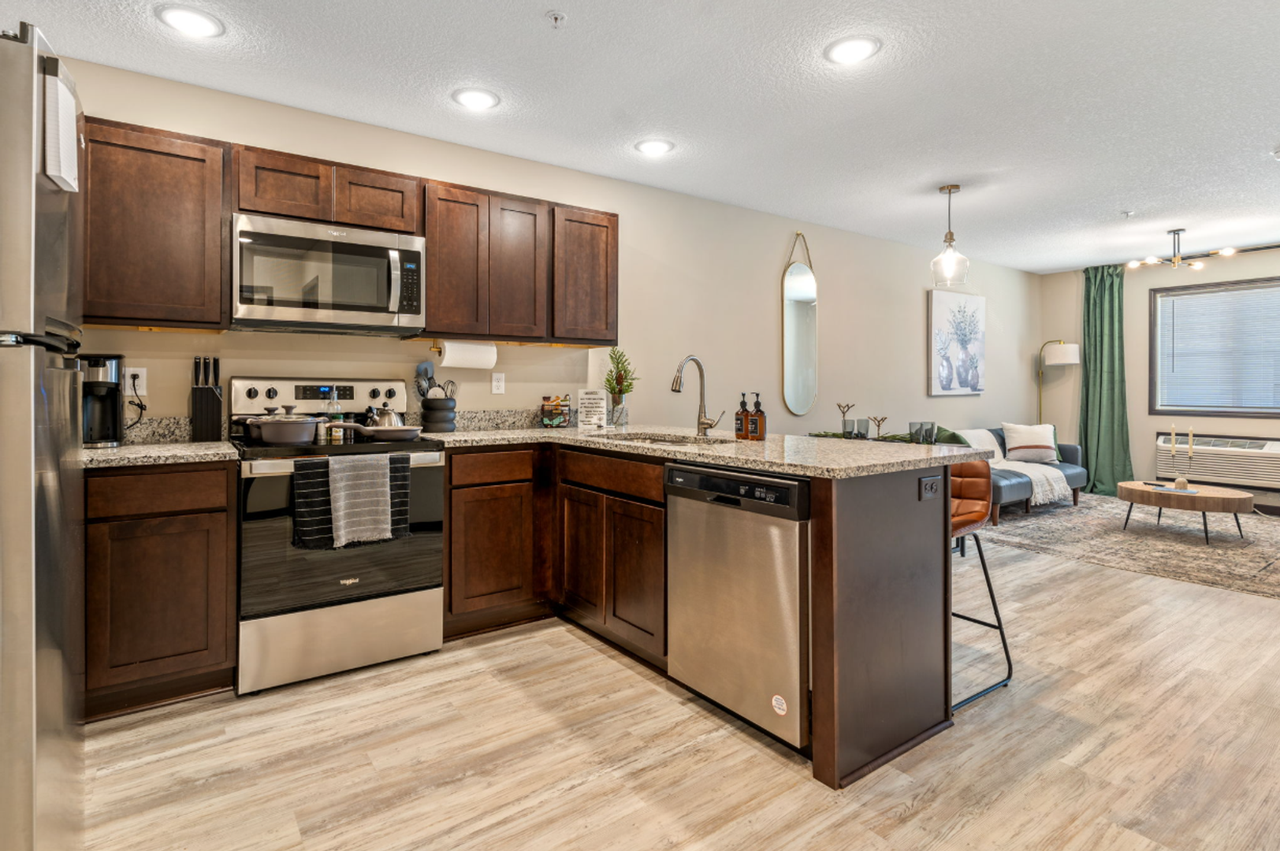 Rosewood Crossing Apartments - Photo 6 of 50