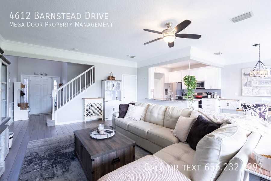 4612 Barnstead Dr - Photo 6 of 37