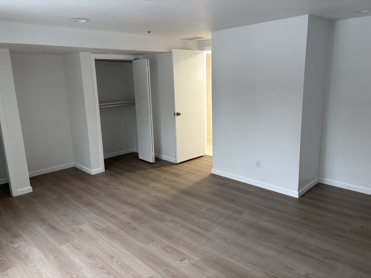 12 Tompkins Rd #1 - Photo 5 of 8