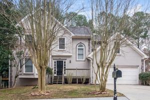 featured image of 4118 Huntcliff Dr