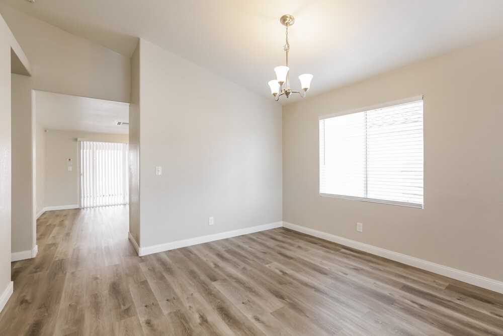 7680 Beverly Hills Dr - Photo 6 of 19