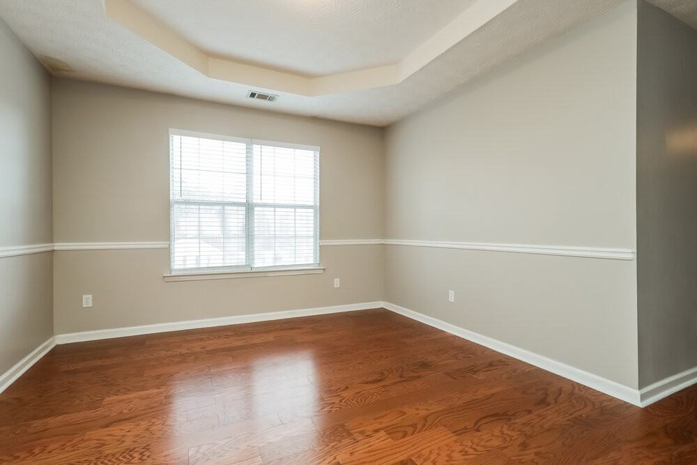 50 Brandon Dr - Photo 6 of 17